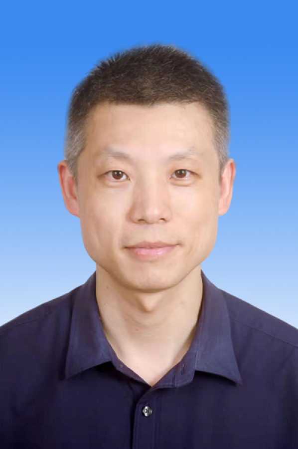 王峥