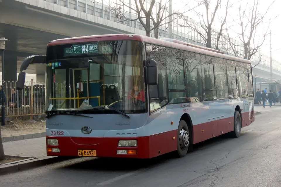 北京公交特4路
