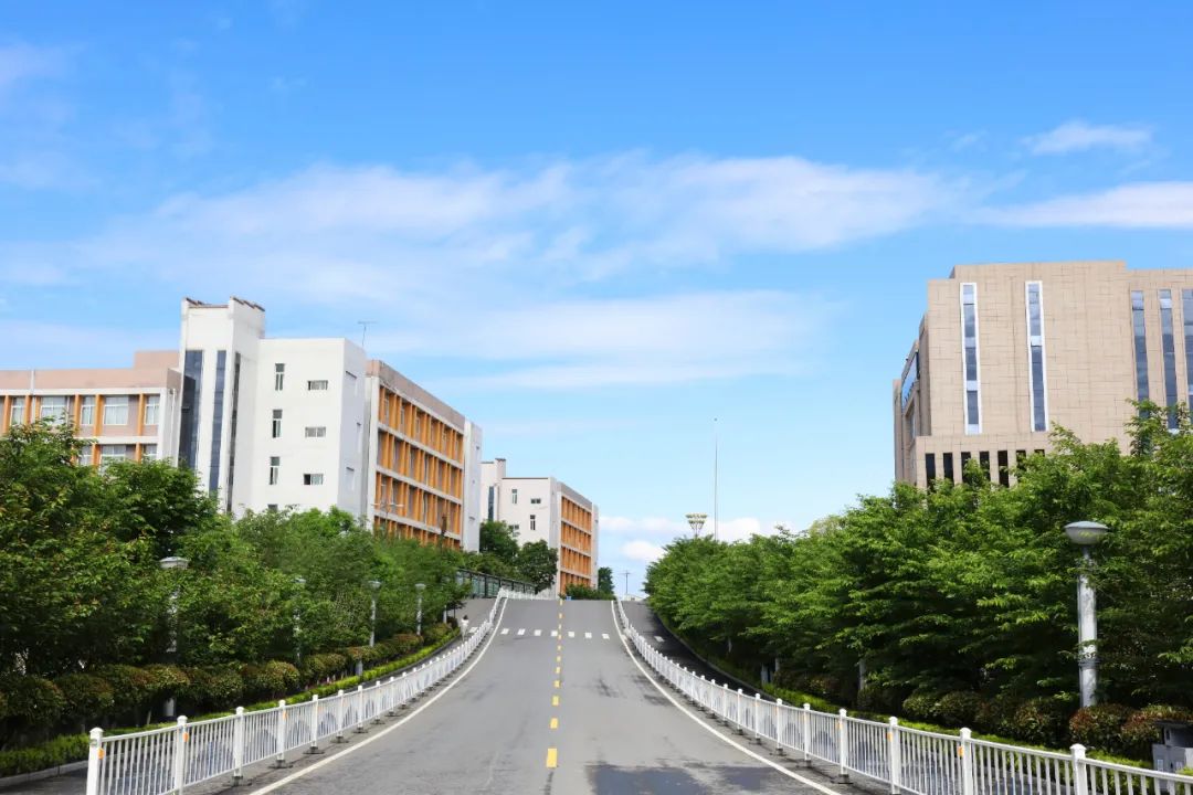 南阳职业学院