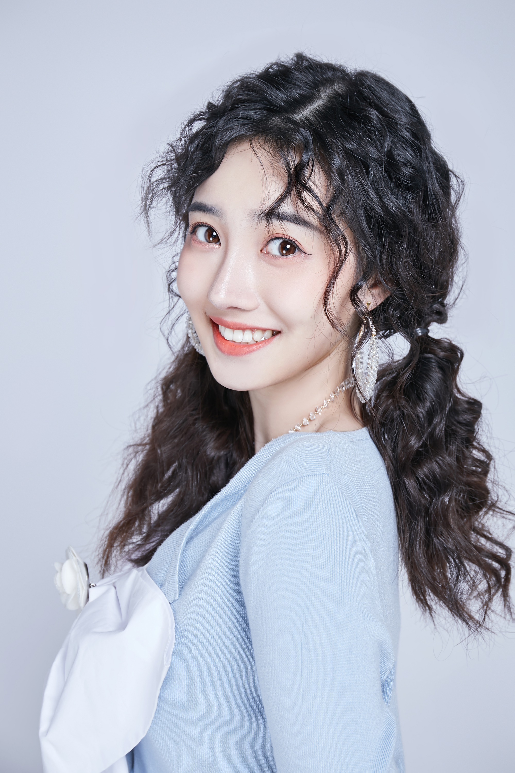  p>白昕怡,1996年3月25日出生,中国内地女演员,毕业于 a target="