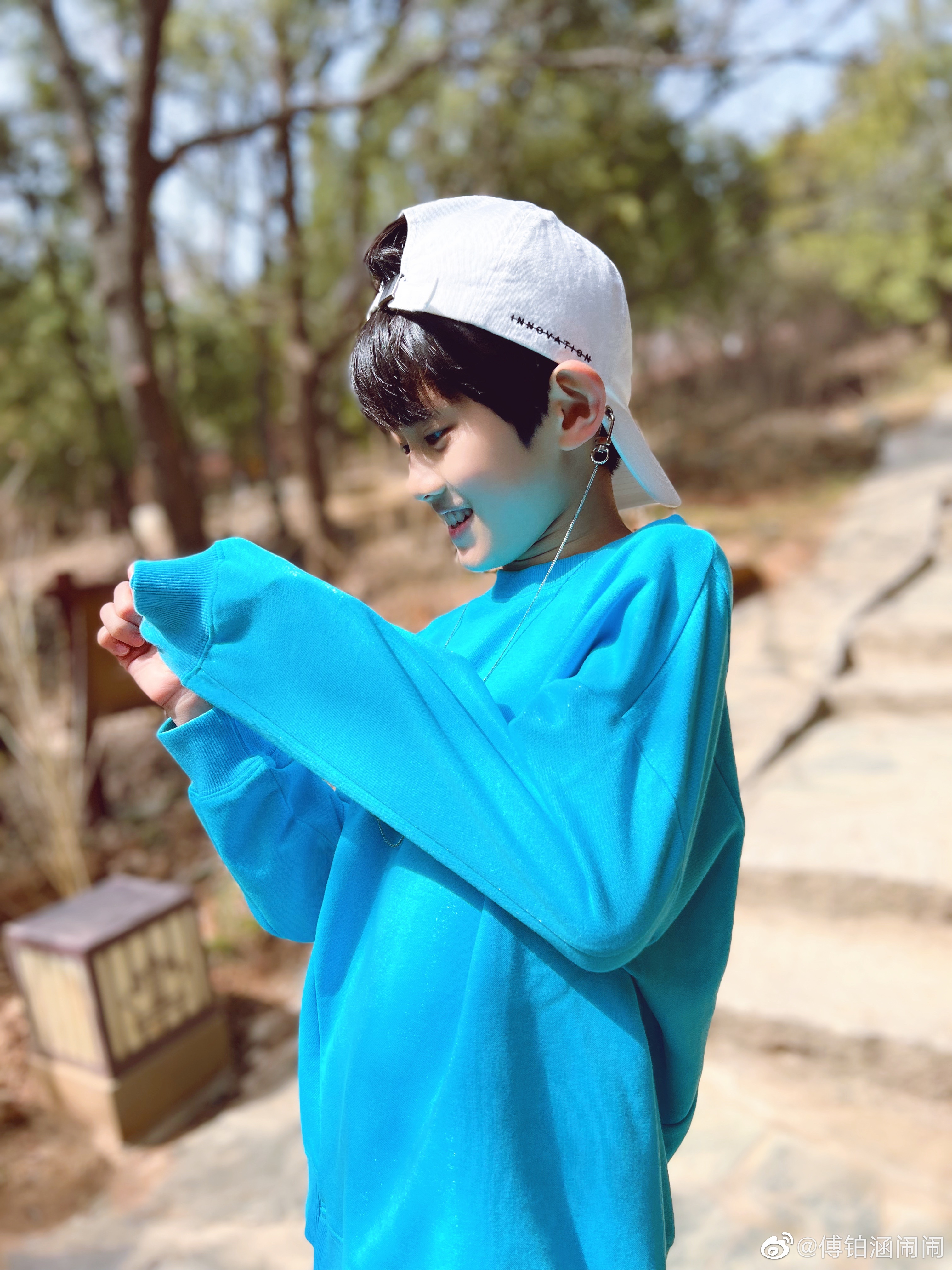 2izv9tor7bn">傅铂涵,2012年5月16日出生于北京市,中国内地影视男演员