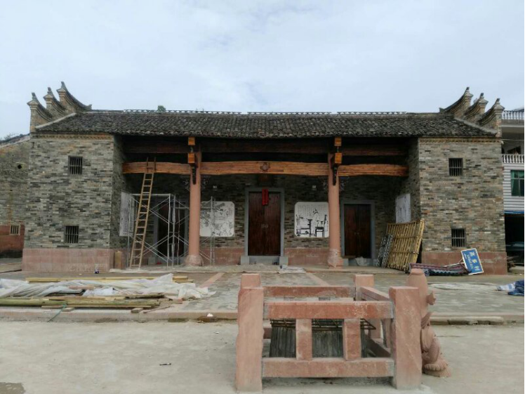 data-lemmaid="19438118">江西省 /a>赣州市兴国县东部,傍依319国道与