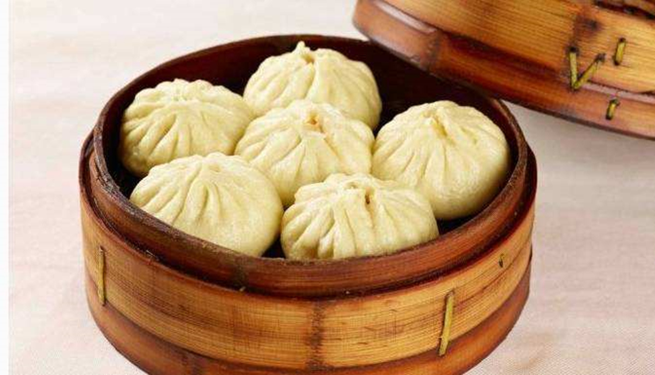  p> a target="_blank" href="/item/白运章包子/2791209" data-lemma