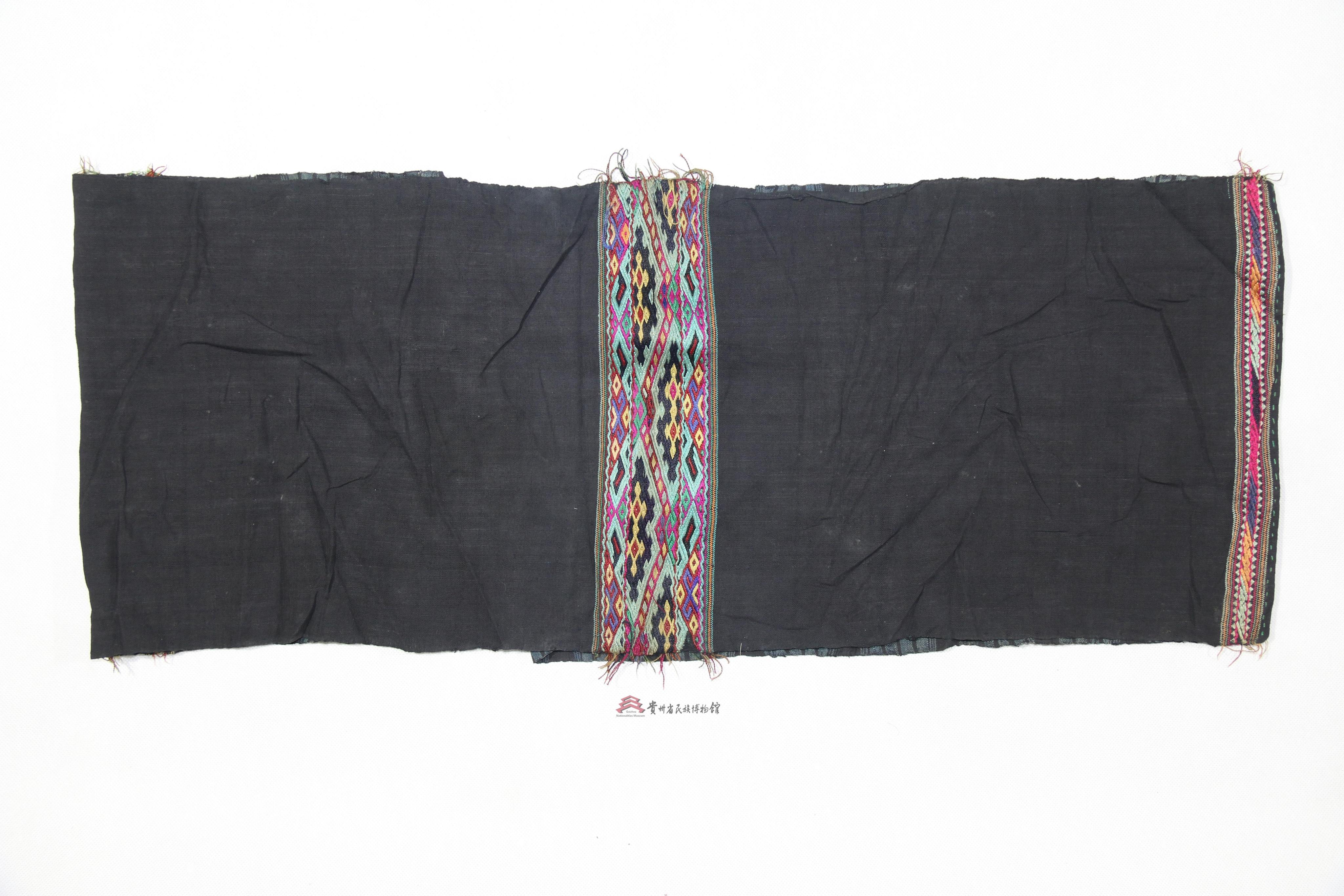 当代安顺布依族青当代安顺布织锦头帕