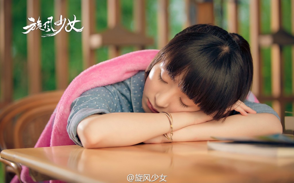 电视剧《 a target="_blank" href="/item/旋风少女/16183458" data