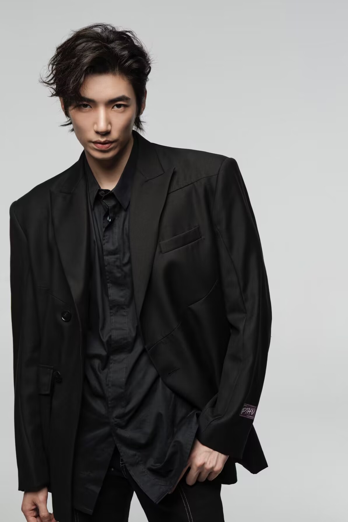  p data-id="gnbl2f93n6">孙一杰,原名孙剑飞,1992年1月24日出生于