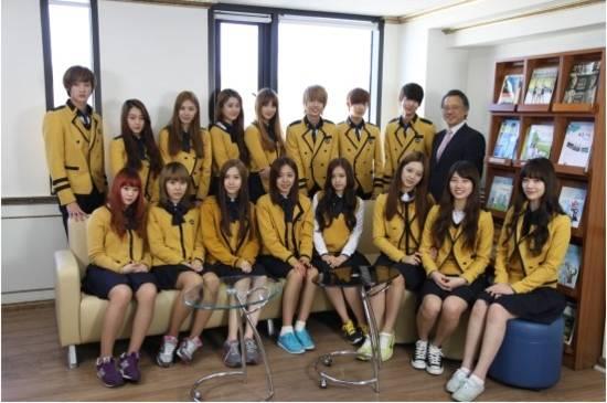  p>首尔表演艺术高中(韩文:                                 ,英文