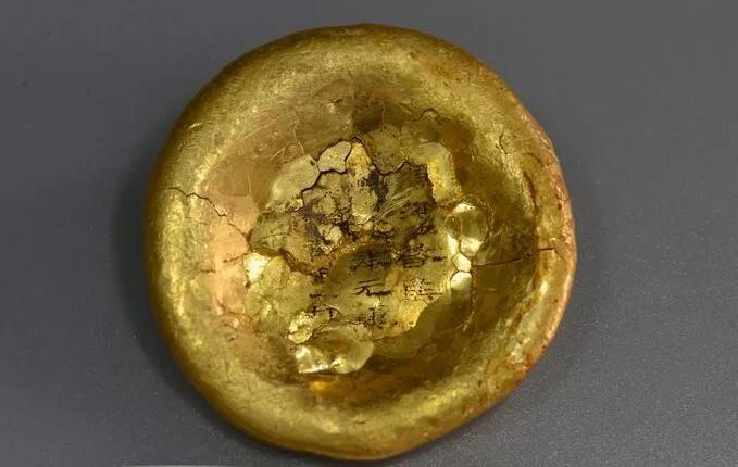 在金属稀缺的古代，为何“黄金”的地位要远高于铜铁银_百科TA说