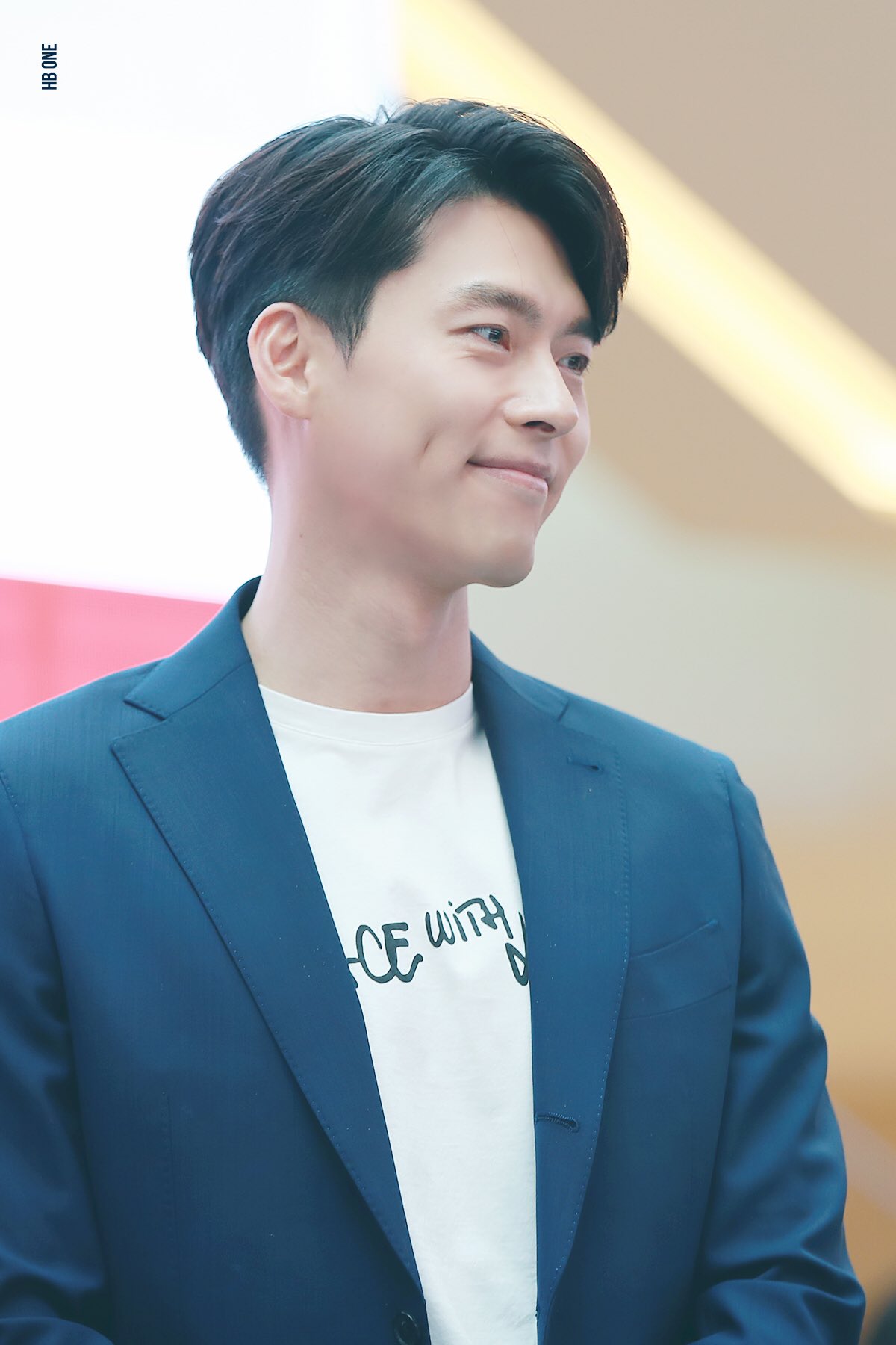  p>玄彬(hyun bin),本名"金泰坪",1982年9月25日出生于韩国首尔特别市