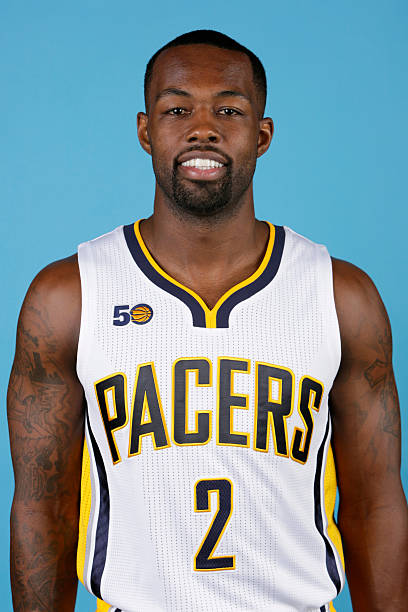  p>罗德尼·斯塔基( i>rodney stuckey /i>),1986年4月21日出生于 a