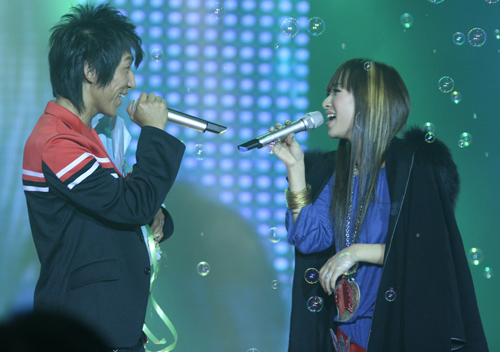  p>陈羽凡,原名陈涛,1975年11月18日生于北京,中国内地男歌手,音乐