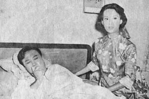  p>香港电影《秋娘》由邵氏父子影业公司于1956年出品.