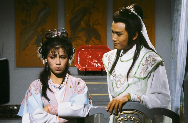  p>《楚留香之蝙蝠传奇》(英文名为the new adventures of chor lau