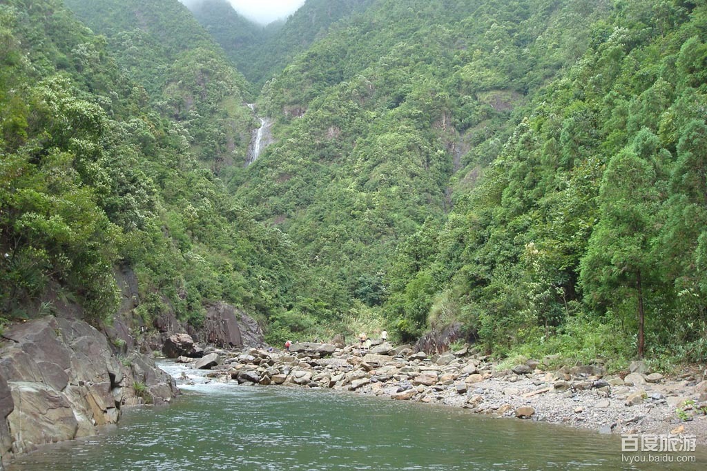  p data-id="gnws7mwloz">莒溪镇位于浙江苍南县西北部,距离县城19.
