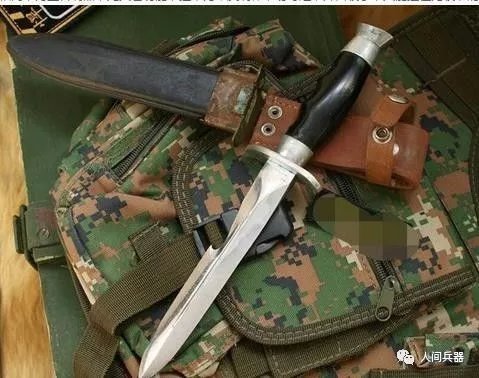 这把颜值满分的伞兵刀据说是中国人用来征服世界的武器_百科TA说