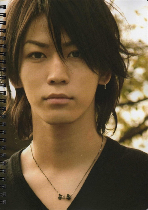  p>龟梨和也(kamenashi kazuya),1986年2月23日出生于日本东京都江户