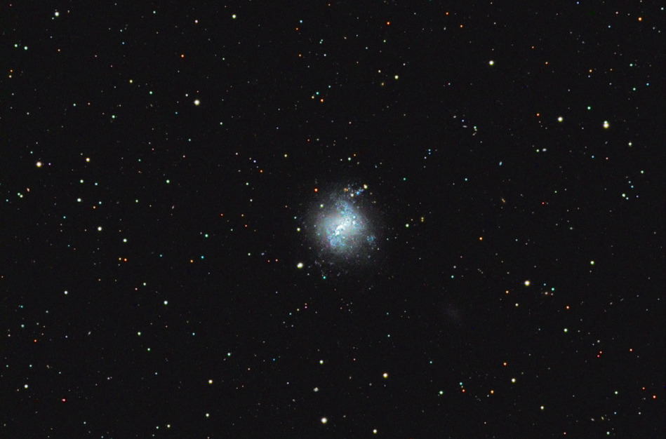  p>矮星系(dwarf galaxies)是光度最弱的一类星系﹐在5万 a href="#"