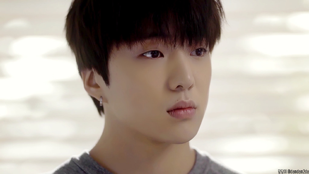  p>姜昇润(         )1994年1月21日出生于韩国釜山,歌手,演员,韩国