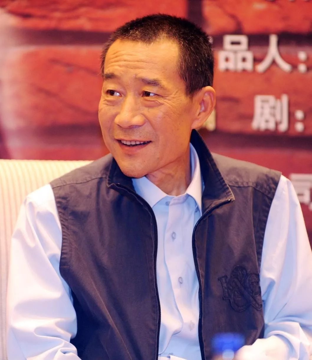 出道40年拿33个影帝，这位老戏骨让小鲜肉无话可说！_百科TA说