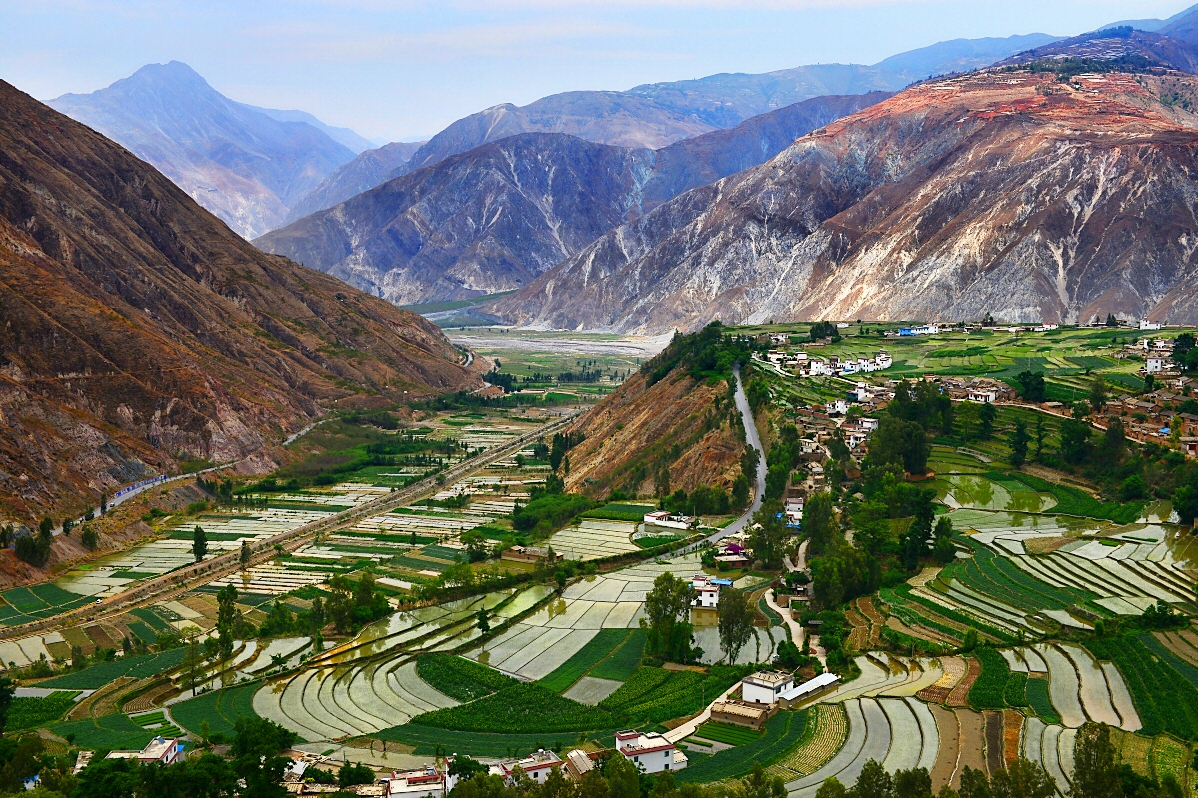 id="6795622">自然村 /a>,隶属于云南省昆明市东川区舍块乡新和 a