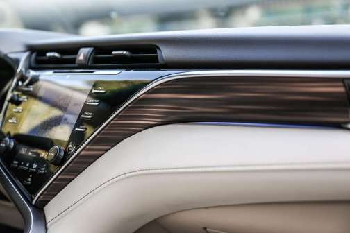 第八代凯美瑞内饰