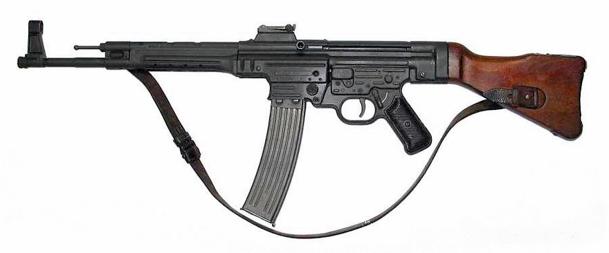  p>stg44突击步枪(定型投产时名称mp44),是现代步兵史上划时代的成就