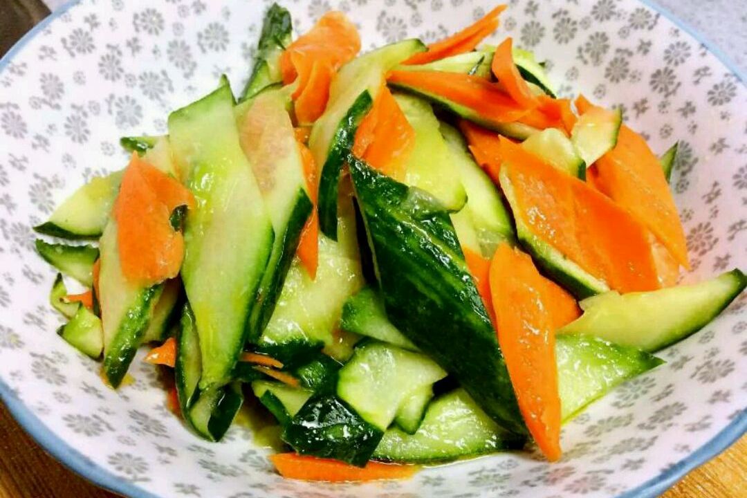 黄瓜胡萝卜