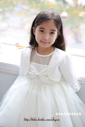 href="#" data-lemmaid="3355374">混血 /a>的美妞:aleyna