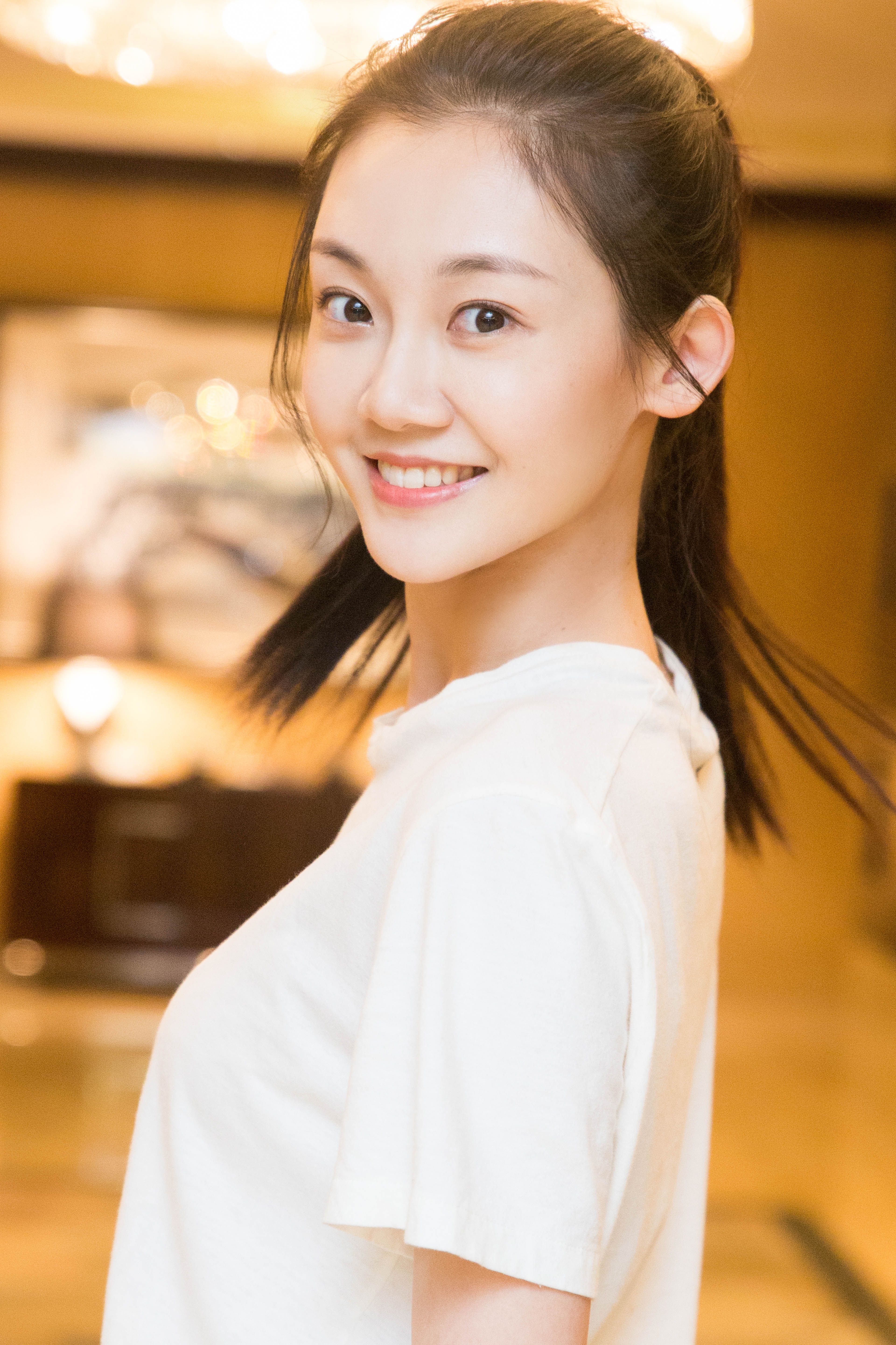  p>苗苗,1988年11月29日出生于河南省南阳市,中国内地影视女演员,毕业