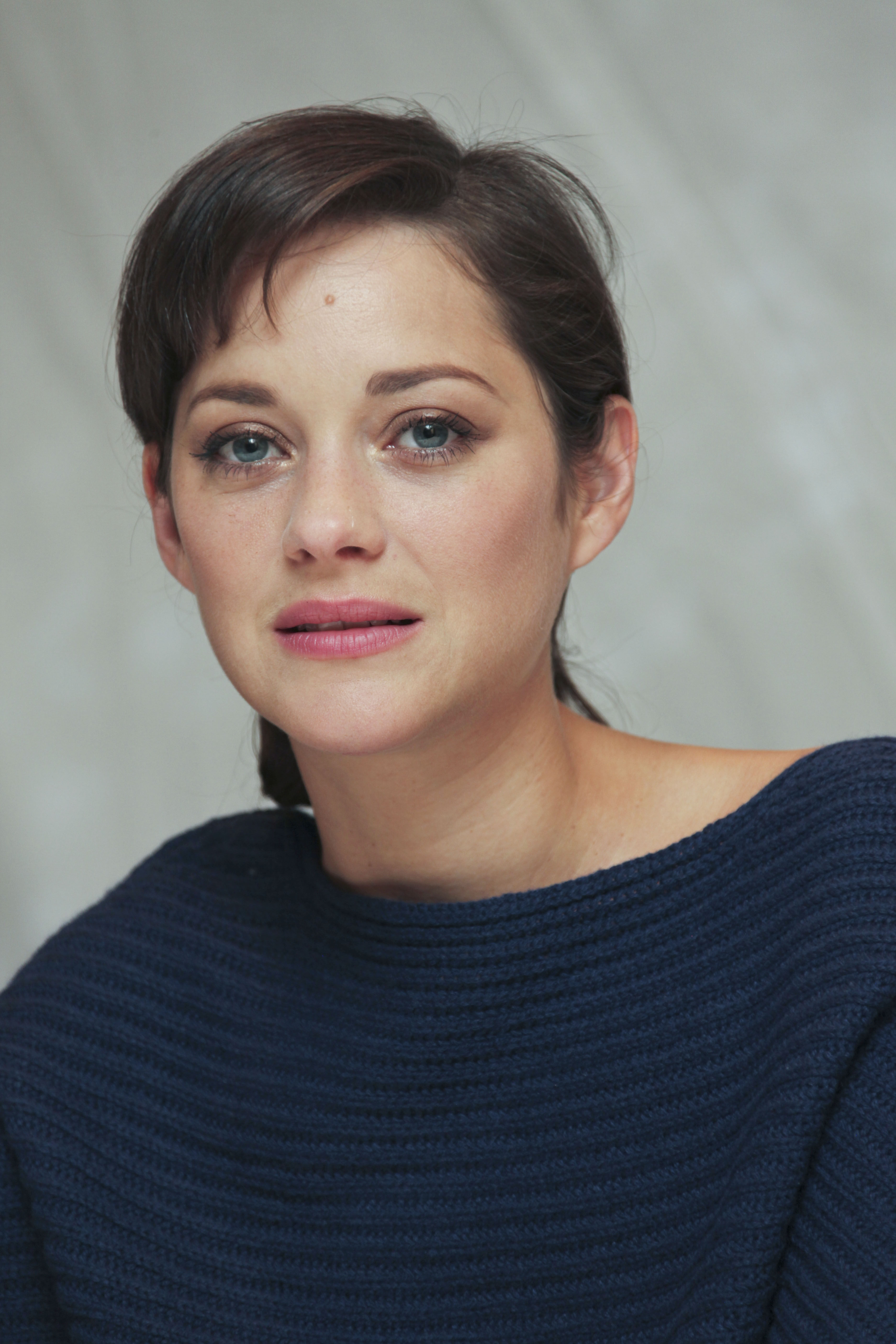  p>玛丽昂·歌迪亚(marion cotillard),1975年9月30日出生于法国巴黎