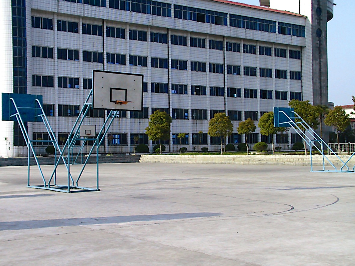 宜城市职业高中