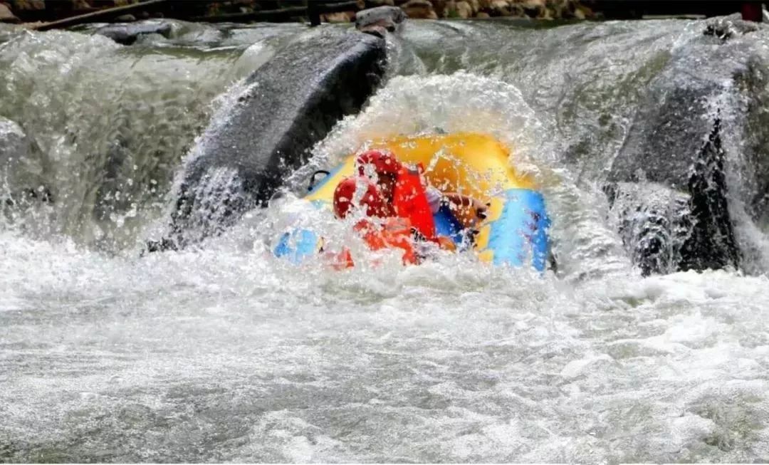 九龙峡漂流