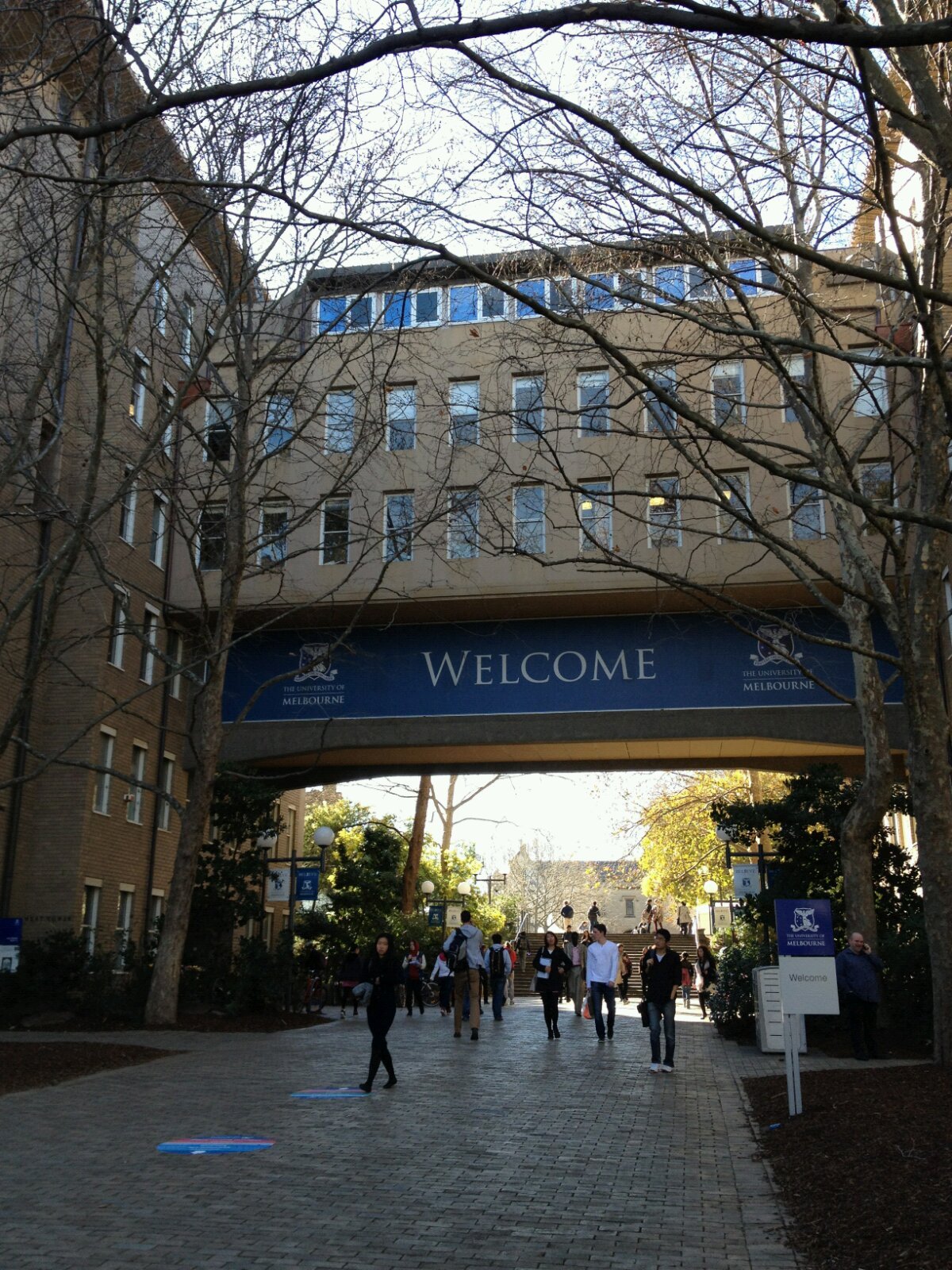  p>墨尔本大学(the university of melbourne),1853年始建于 a target