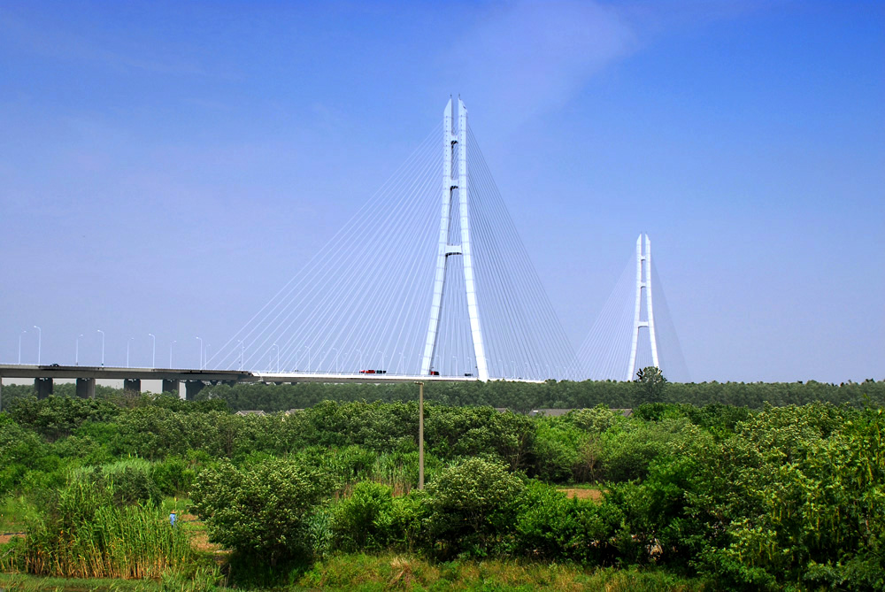 ">三桥湿地公园位于<a target="