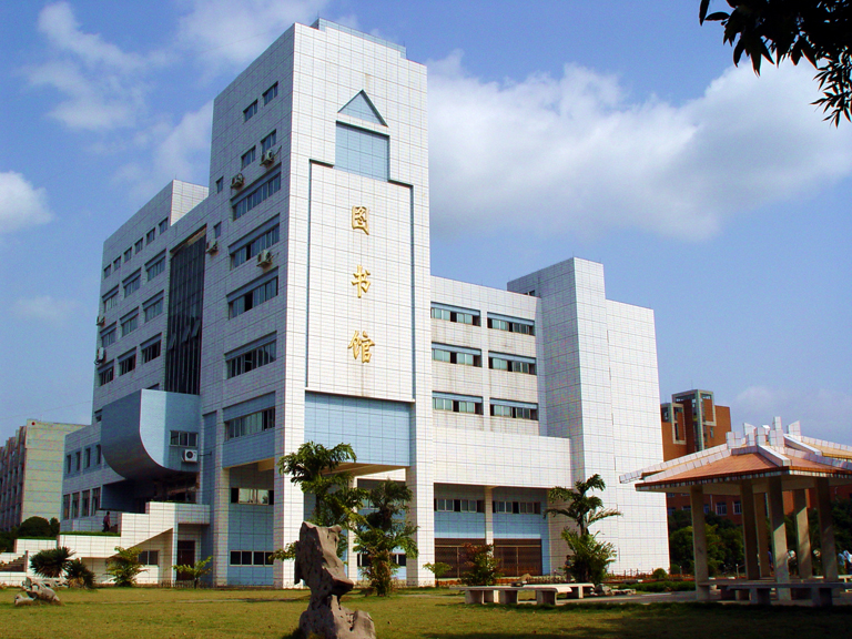 广西理工大学