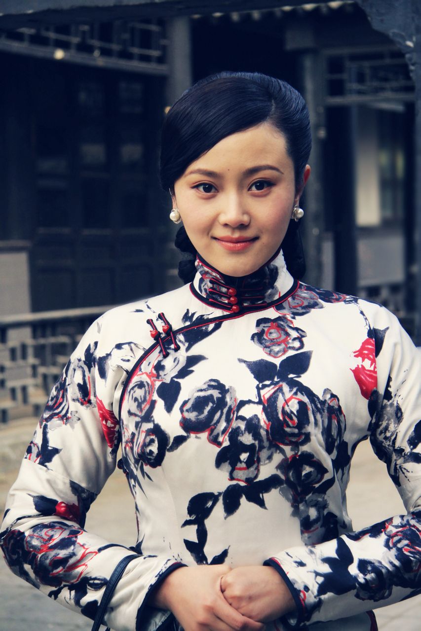 陈凡,2月17日出生于陕西省宝鸡市,毕业于北京电影学院,中国内地女演员