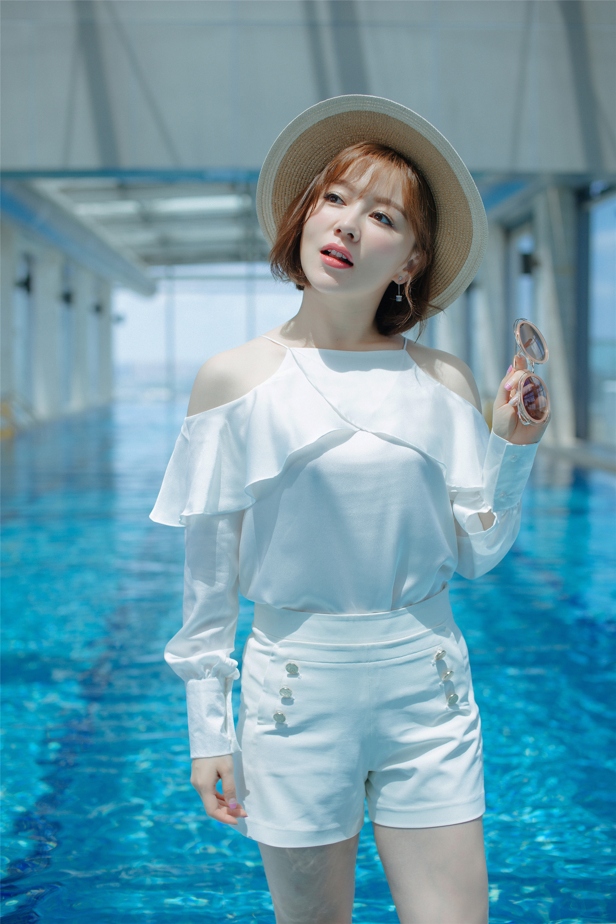  p>王紫依( i>原名王紫伊 /i>),毕业于上海电影学院,中国内地女演员