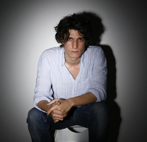 路易斯·卡瑞尔