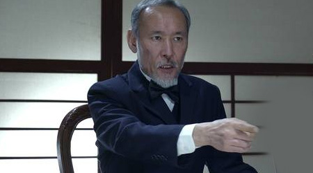  p data-id="gntfghshz6">平田康之( a target