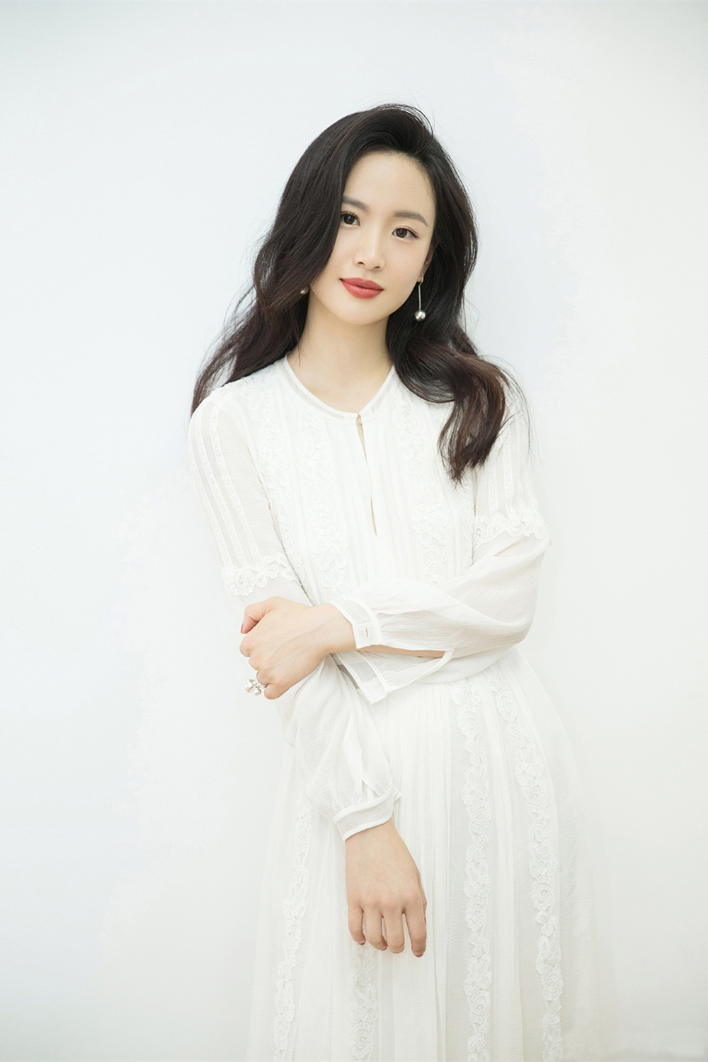  p>李梦,1992年10月11日出生于湖南省长沙市,中国内地影视女演员,毕业