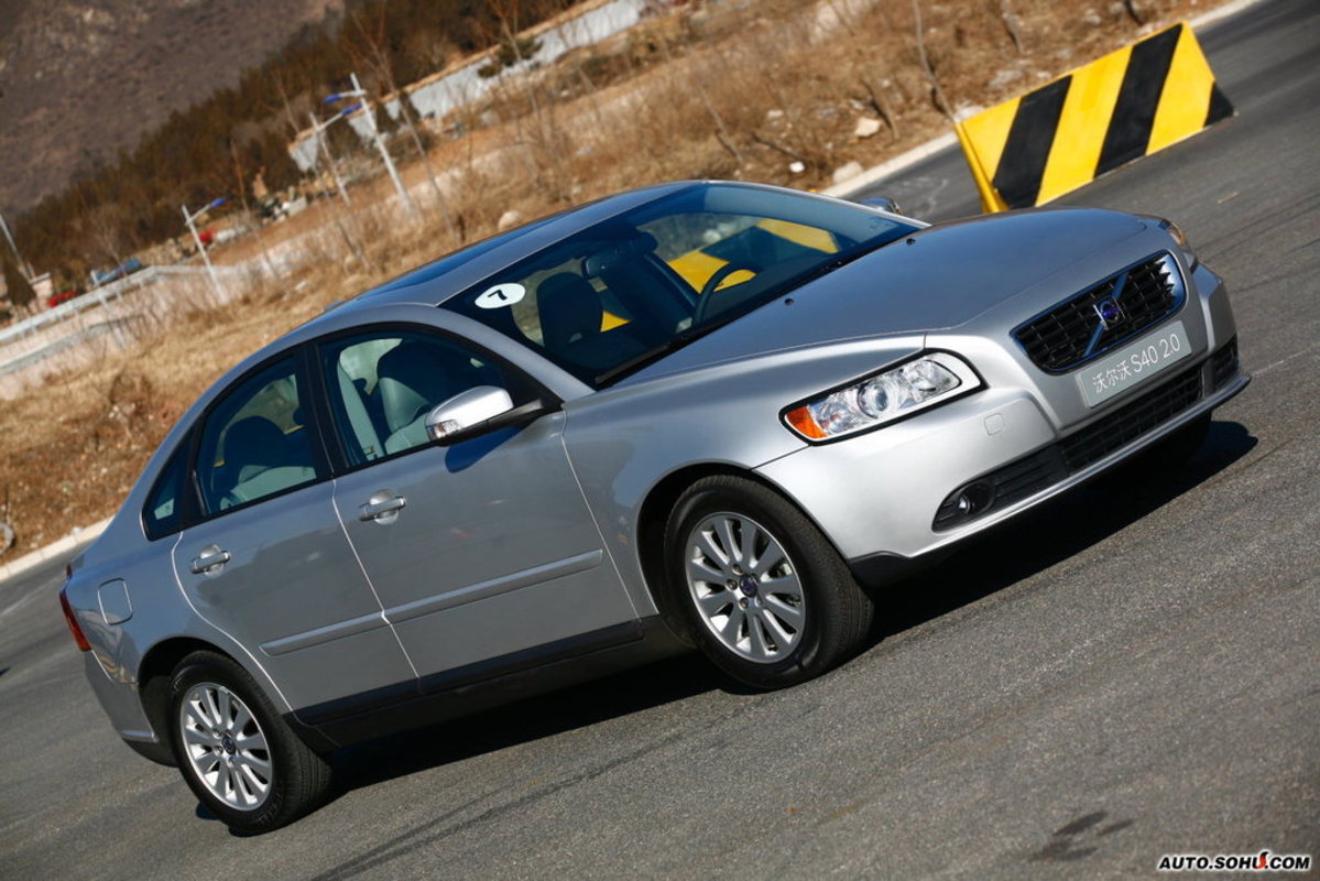 沃尔沃s40