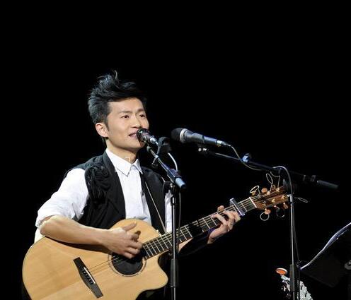  p data-id="gn7sla7qfp">《桂花酿》是林一峰演唱的歌曲,由林一峰