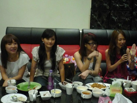 庄群施_百度百科