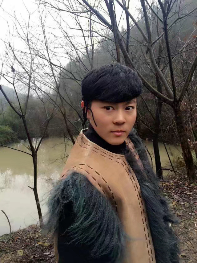 gnbba5z9a0">王铁军,男,1993年生于河北邯郸,毕业于上海戏剧学院,演员