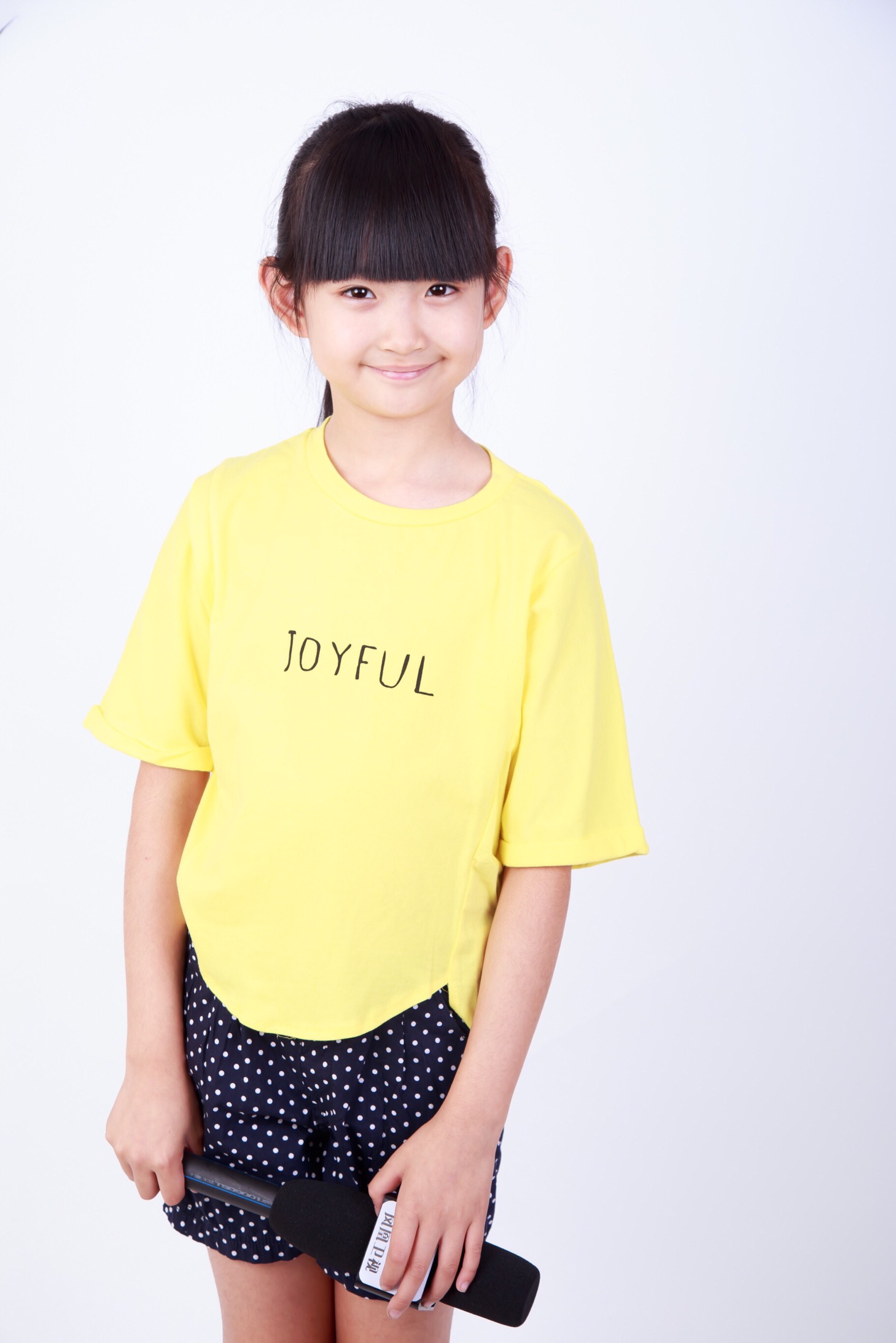  p>王格格,2008年出生于山东,中国国内演员.