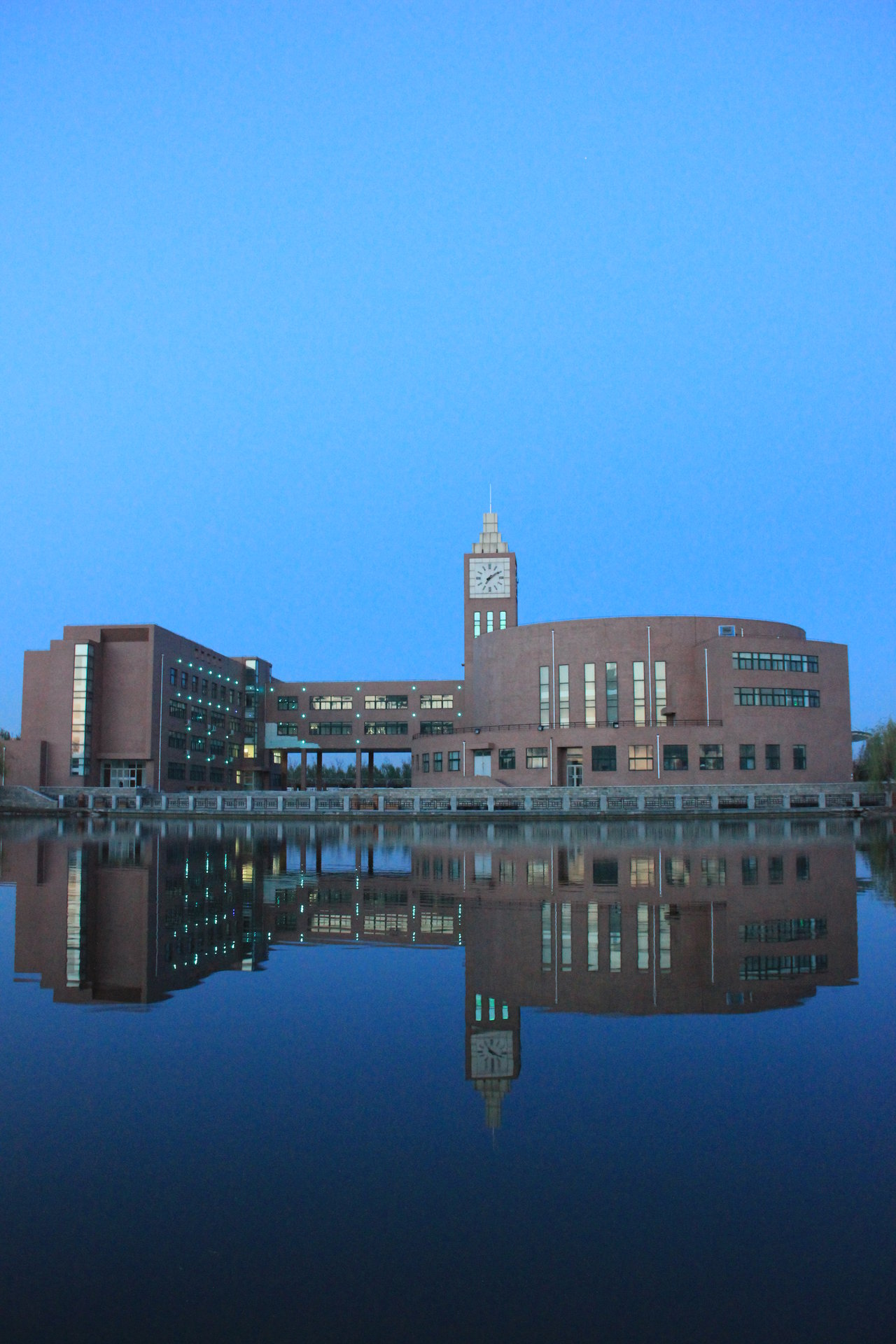 沈阳航空航天大学