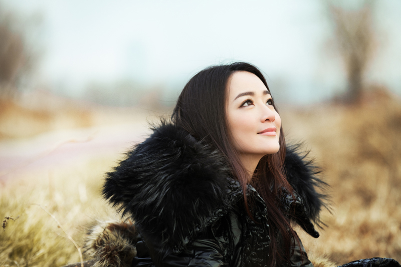  p>杨姣,1988年12月29日,出生于湖南省湘西,中国内地女歌手.