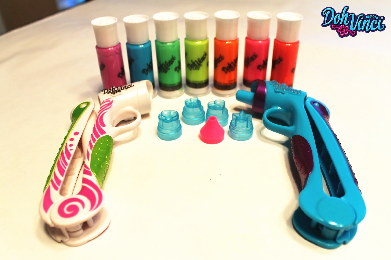 培乐多彩泥(play-doh)是世界第二大玩具生产和销售企业美国孩之宝