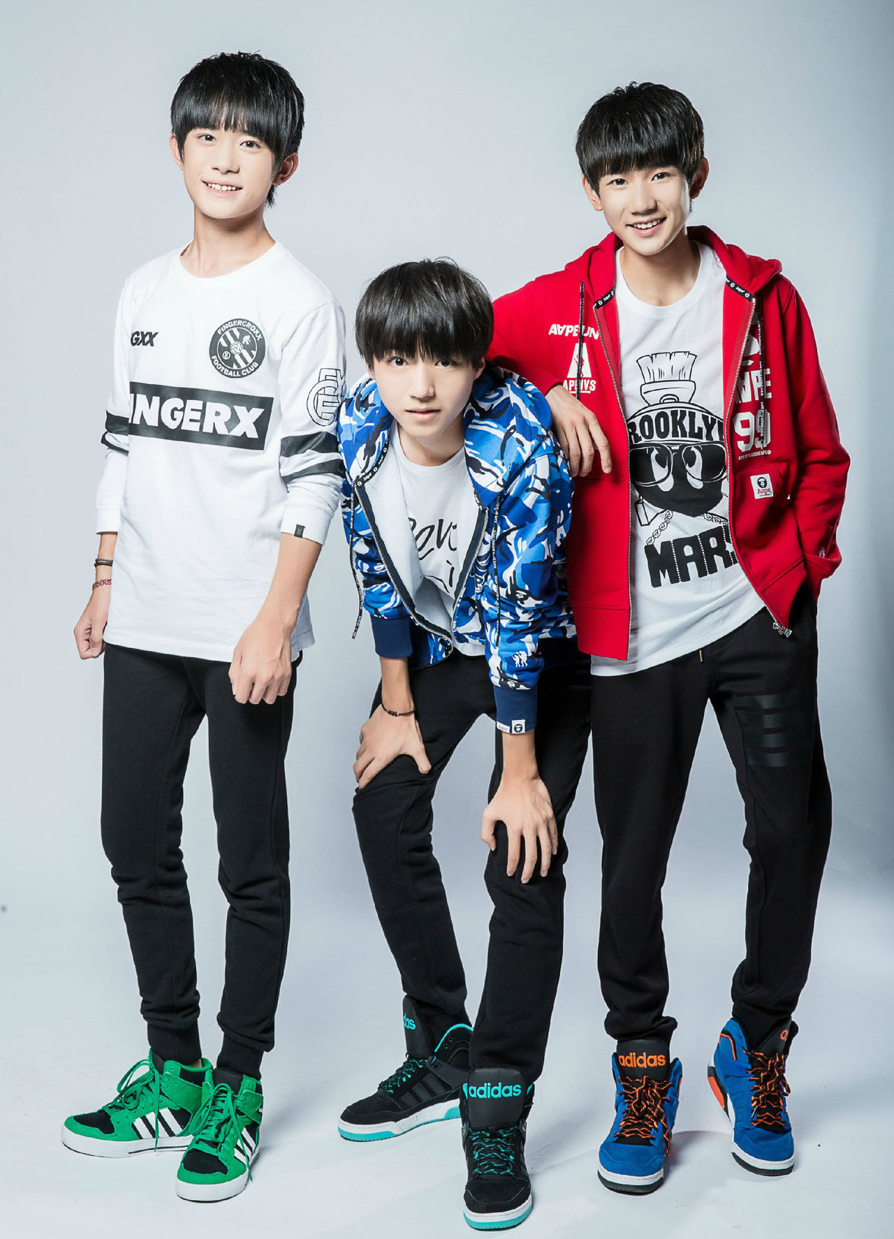  p>tfboys,中国内地男子演唱组合,由 a target="_blank" href="/item