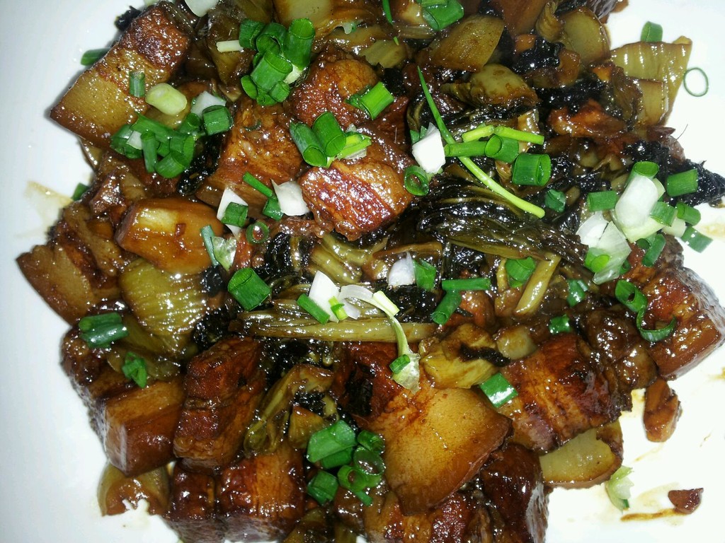 咸菜焖腩肉